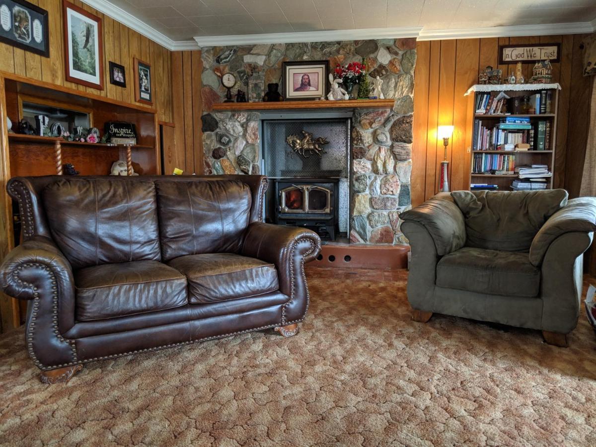 Three Bears Inn Сент-Энтони Экстерьер фото